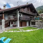 Cozy With Garden In - Happy Apartament *