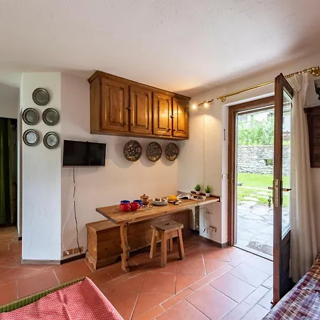 Cozy With Garden In - Happy * Courmayeur