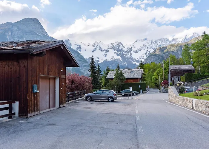 Cozy With Garden In - Happy Courmayeur