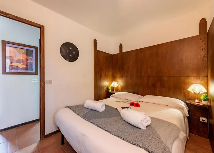 Cozy With Garden In - Happy *